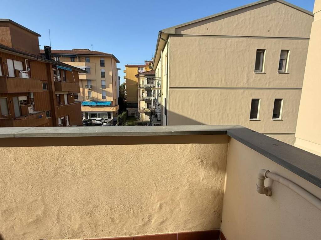 Appartamento a Pisa in Via Enrico Betti, 10 - Foto 5