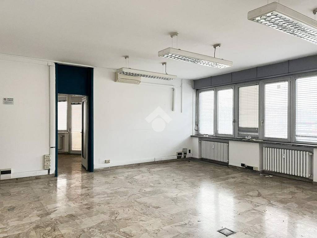 Immobile a Varese in via Carlo Carcano, 2 - Foto 3