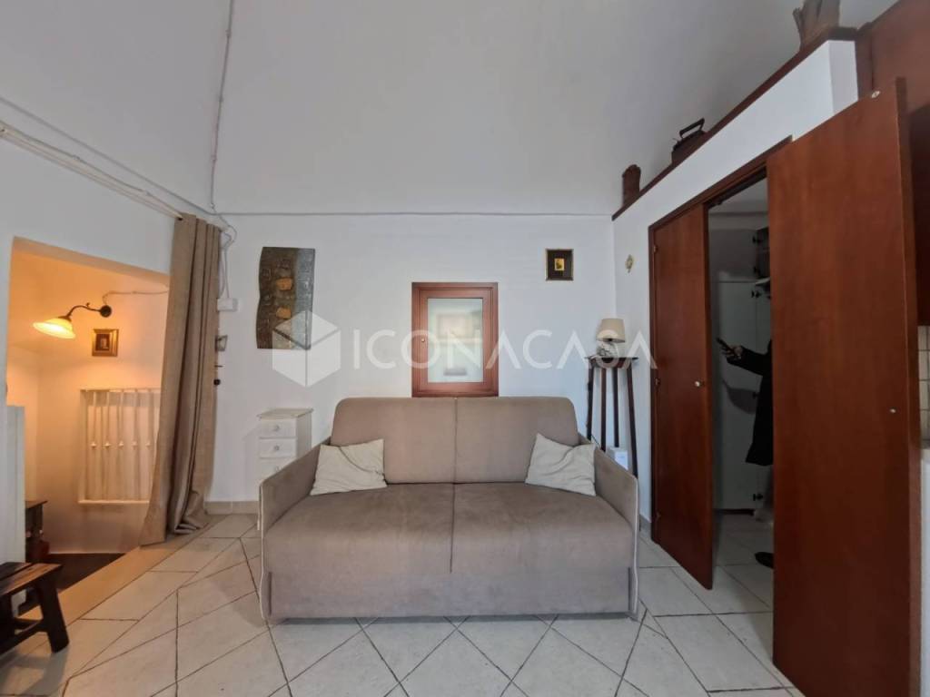 Casa indipendente a Ostuni in Via Pietro Pomponazzi - Foto 3