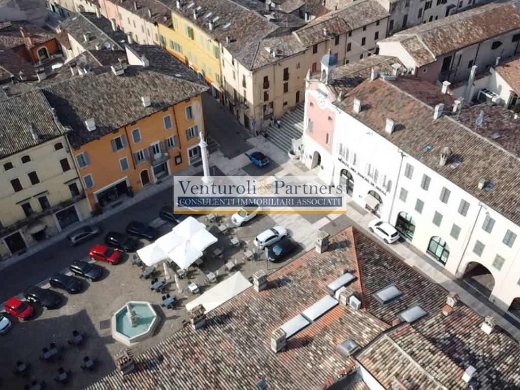 Rustico / casale a Castiglione delle stiviere in Via Giovanni Chiassi - Foto 4
