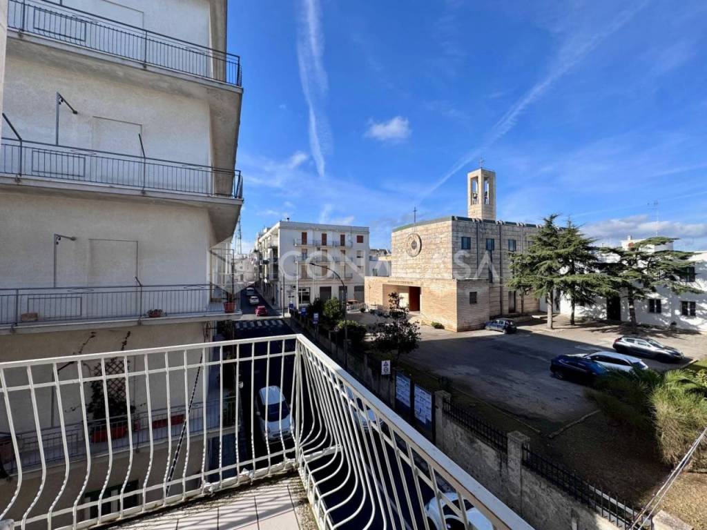 Appartamento a Ostuni in Via Antonio Fogazzaro - Foto 4
