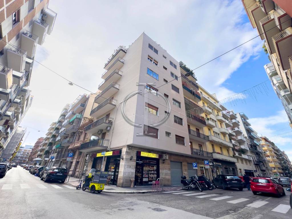Appartamento a Bari in Via Marchese di Montrone - Foto 2