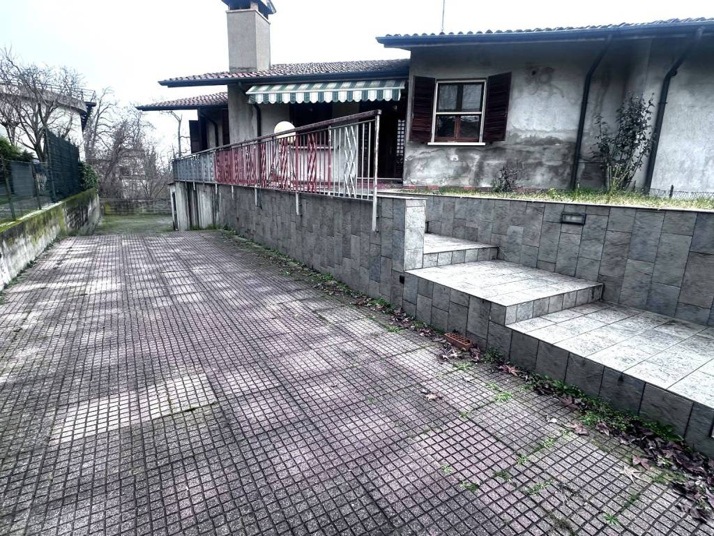 Villa a Verolanuova in Via Cristoforo Colombo - Foto 4