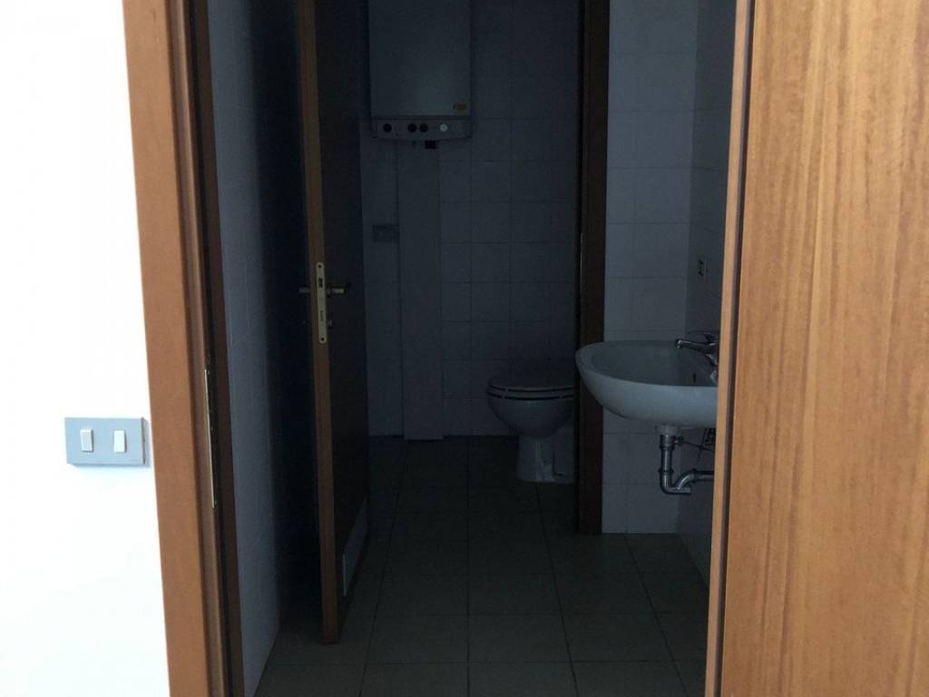 Immobile a Montegrotto terme in Via del Commercio - Foto 3