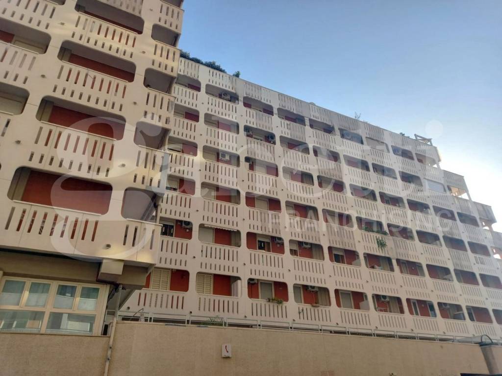 Appartamento a Bari in VIA CELIO E VINCENZO SABINI - Foto 2
