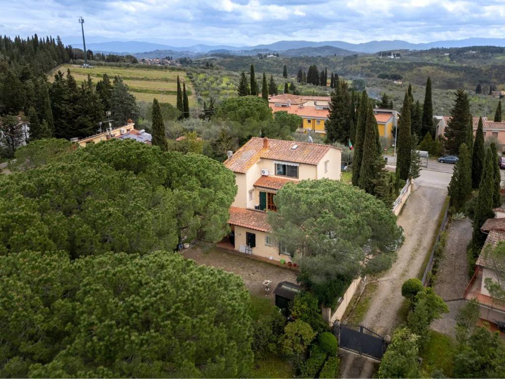 Villa a Scandicci in Via Treggiaia - Foto 2