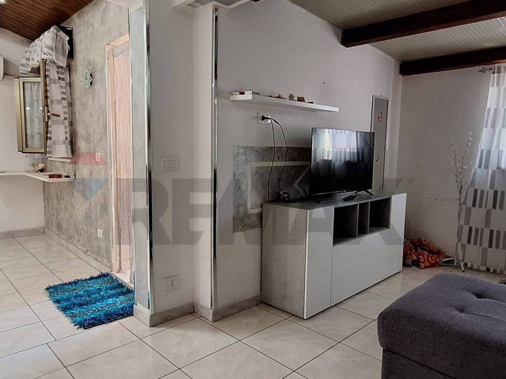 Appartamento a Pachino in Via U. Foscolo, 37 - Foto 3