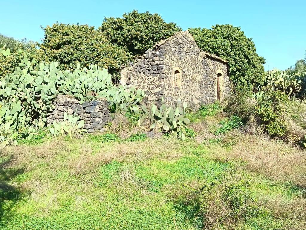 Terreno a Aci castello in Via Macaluso - Foto 3