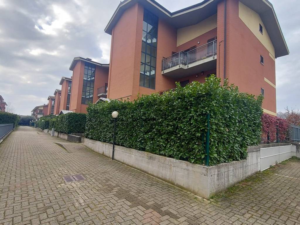 Appartamento a Leinì in Via del Padre, 17 - Foto 3