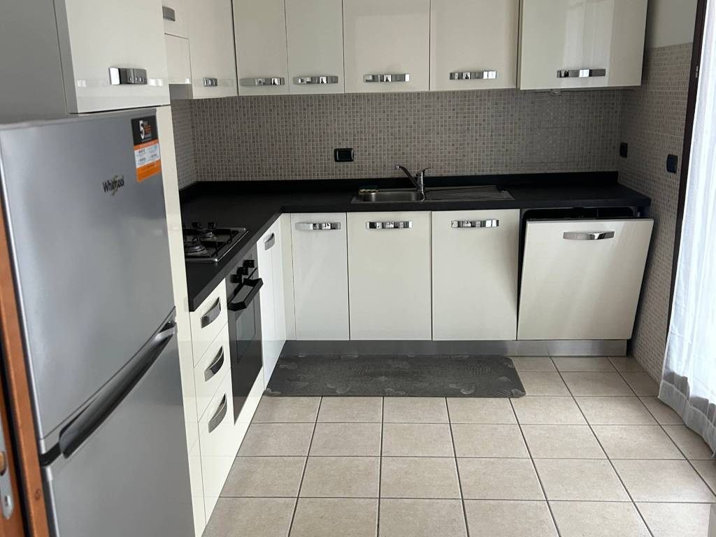 Appartamento a Arcisate in Via Maestri Scalpellini - Foto 5