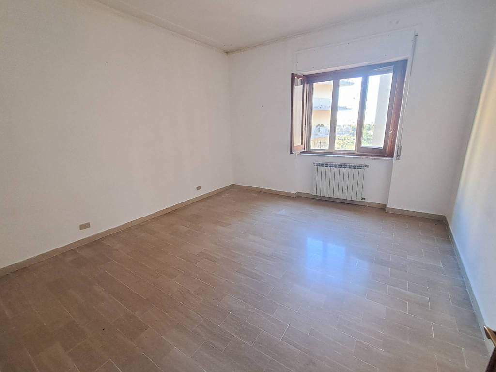 Immobile a Catanzaro in Viale dei Normanni - Foto 4