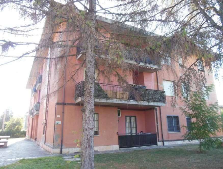 Appartamento a Cento in via Piemonte, 10 - Foto 5