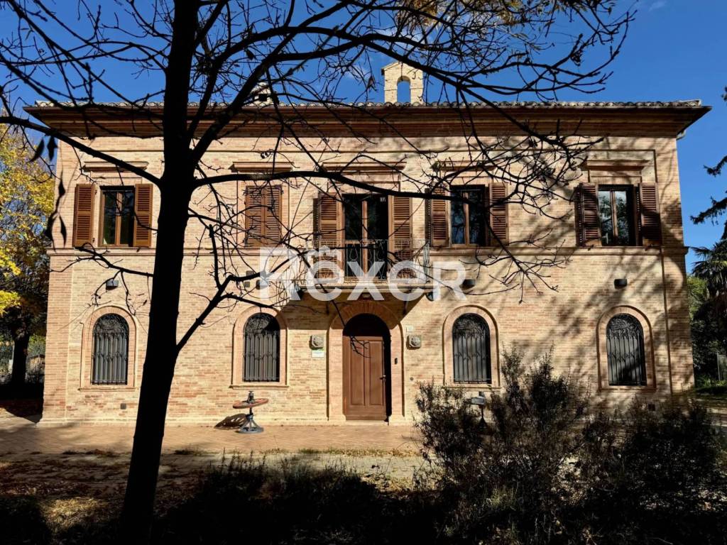 Villa a Tolentino in Contrada san Diego, 18 - Foto 2