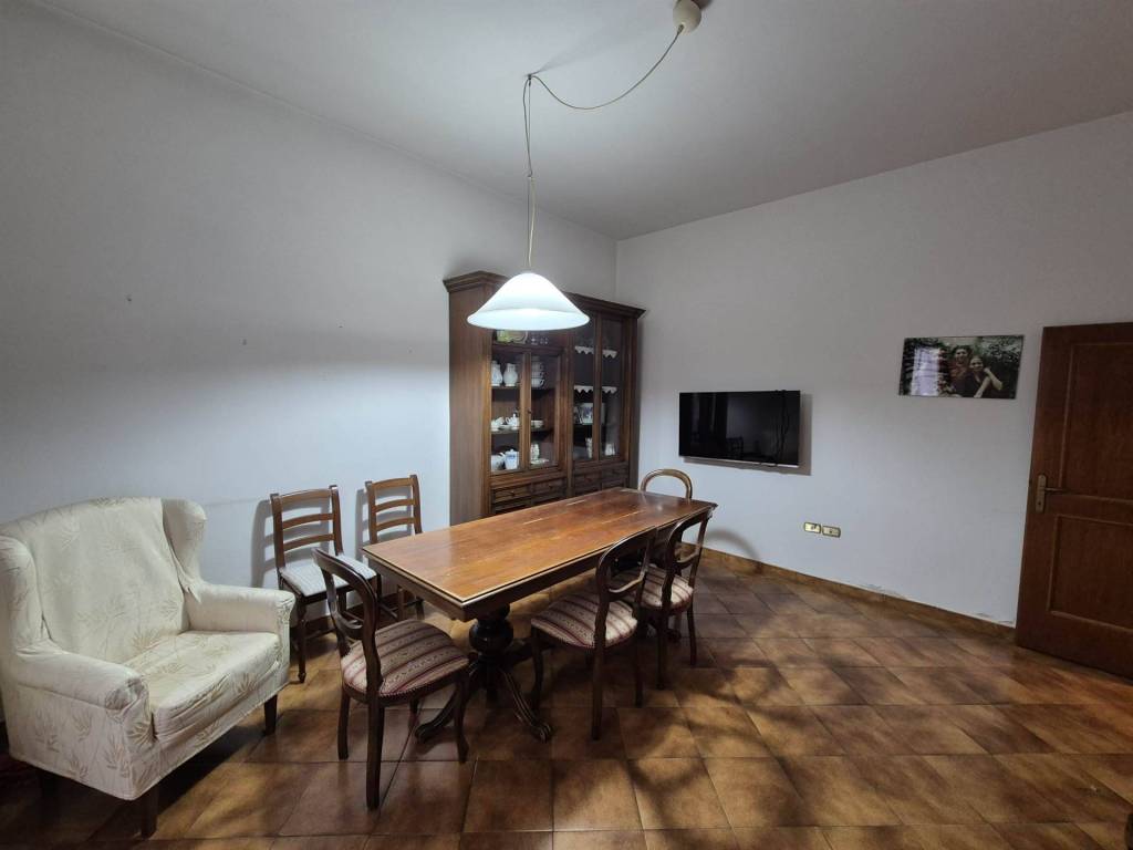 Casa indipendente a Prato in Via Ezo Campolmi - Foto 5