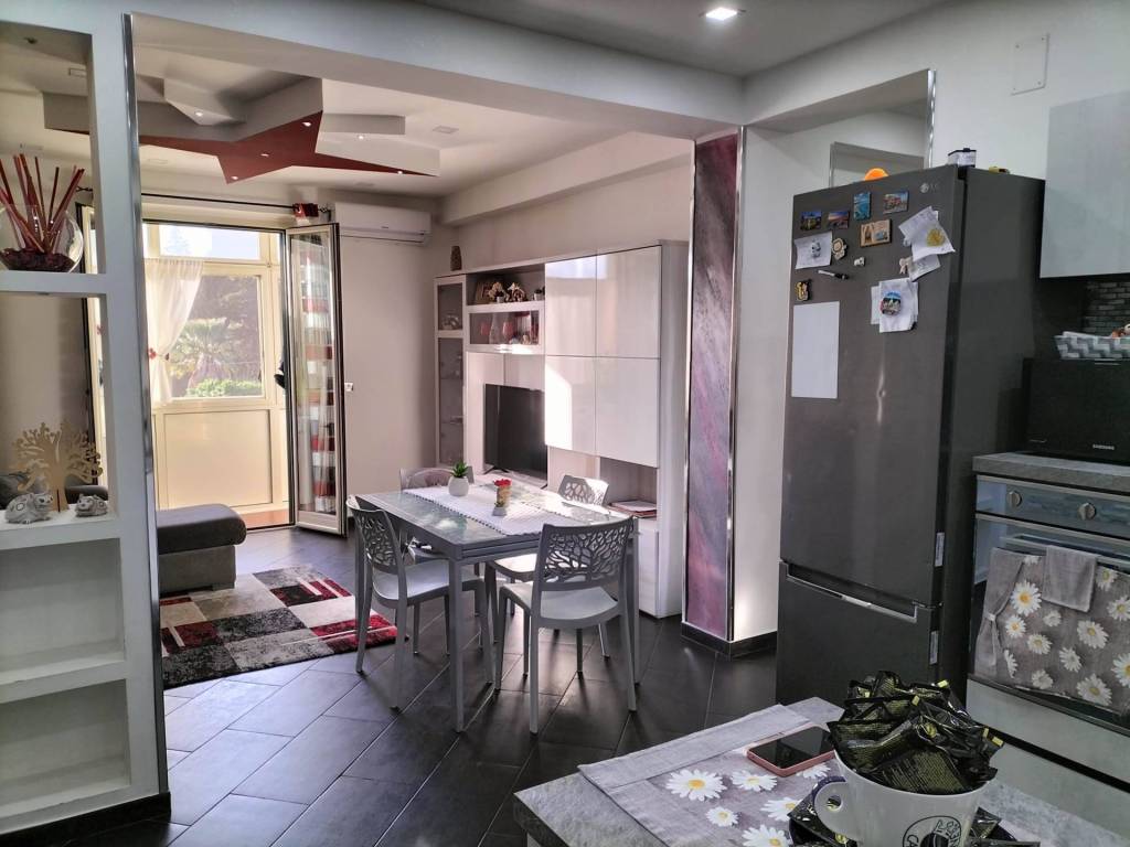 Appartamento a Messina in Via Bussone da Carmagnola - Foto 3