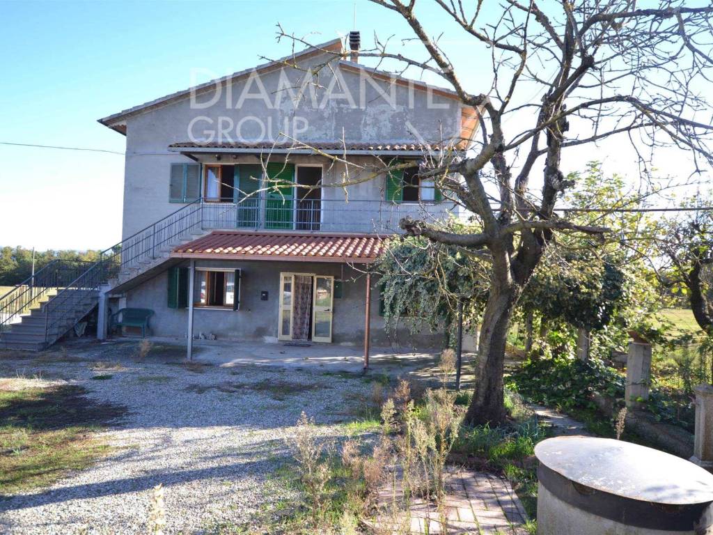 Casa indipendente a Castiglione del lago - Foto 2