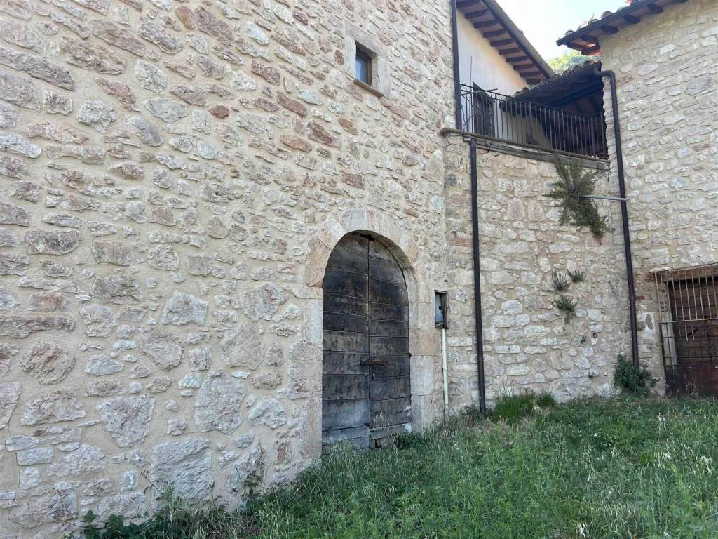 Casa indipendente a Sellano in Località Postignano - Foto 2