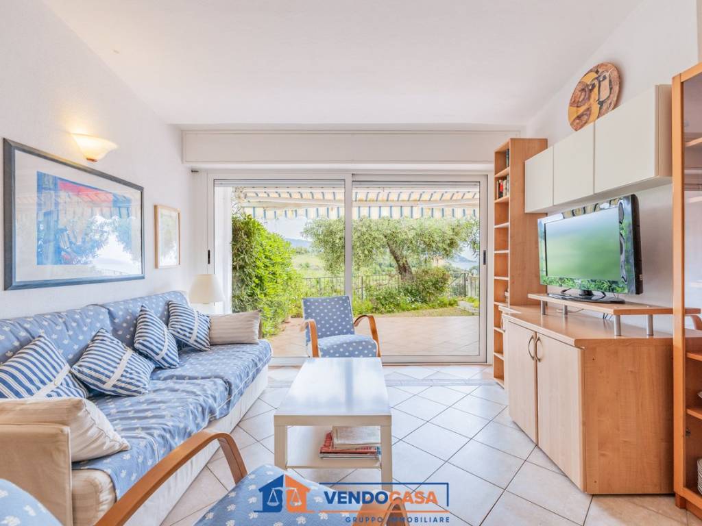 Appartamento a Diano marina in Via Divina Provvidenza, 236 - Foto 2