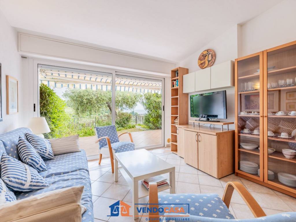 Appartamento a Diano marina in Via Divina Provvidenza, 236 - Foto 4