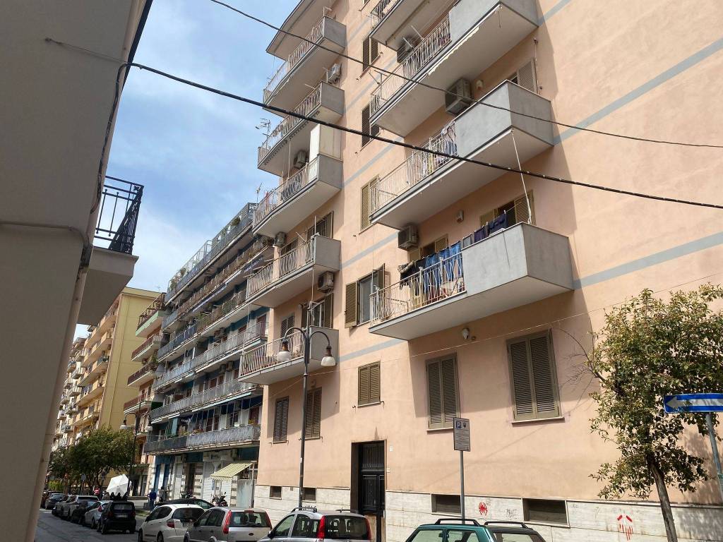 Appartamento a Castellammare di stabia in Via Francesco Petrarca - Foto 2
