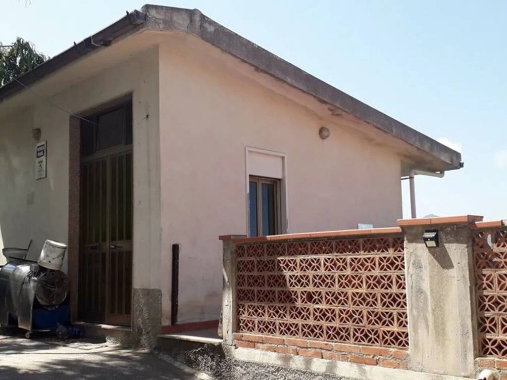 Rustico / casale a Gioiosa marea in San Leonardo S.N.C. - Foto 5