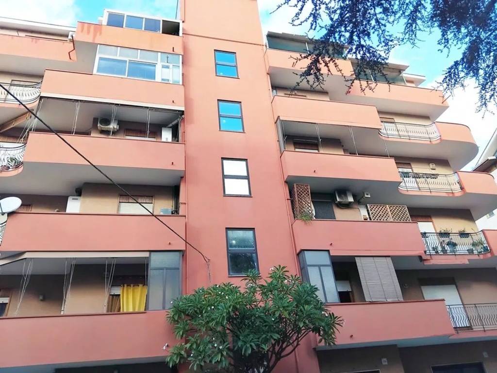 Appartamento a Barcellona pozzo di gotto in Via Fondaco Nuovo, 18 - Foto 3