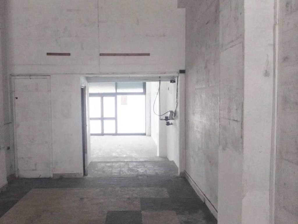 Immobile a Messina in Via Giuseppe Garibaldi No Number - Foto 2