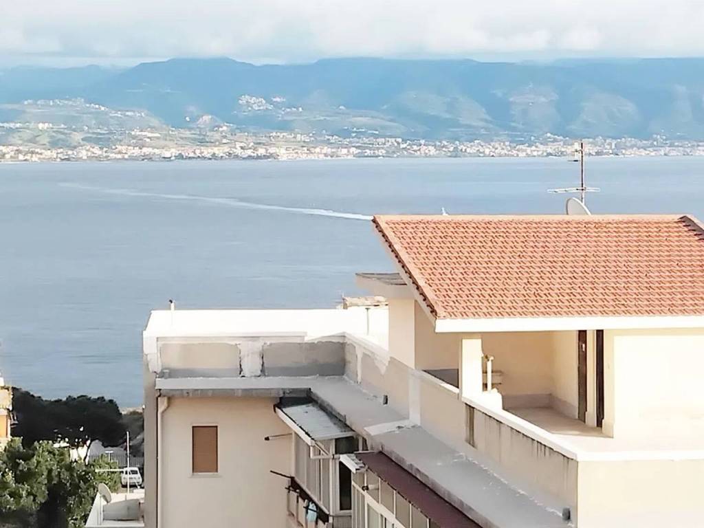 Appartamento a Messina in Viale Regina Elena, 71 - Foto 3