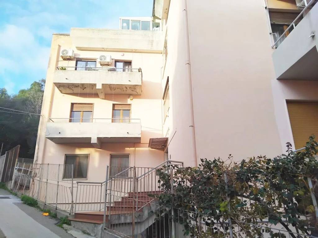 Appartamento a Messina in Viale Regina Elena, 71 - Foto 5