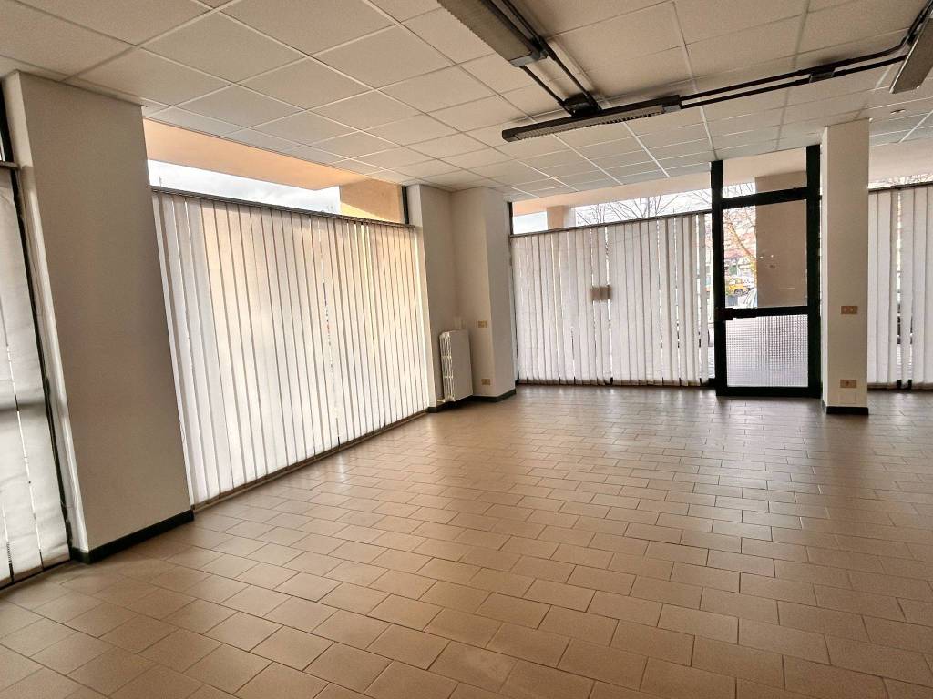 Immobile a Castagnole delle lanze in Piazza Paolo Lucchini, 19 - Foto 5
