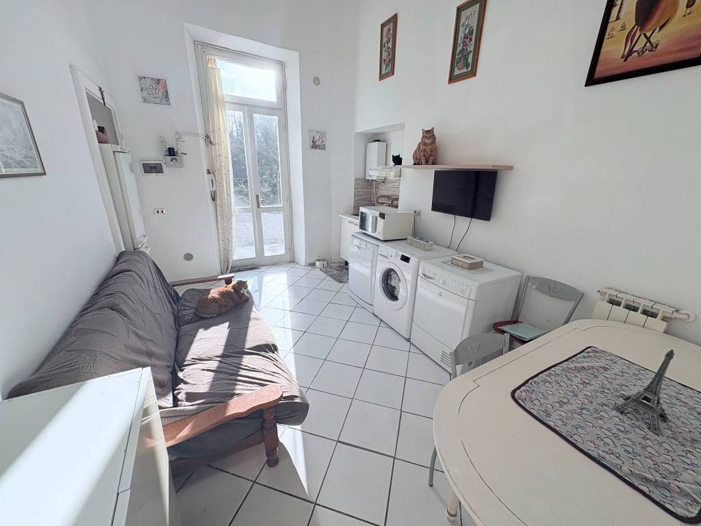 Appartamento a Gallarate in Via Luigi Galvani, 20 - Foto 2