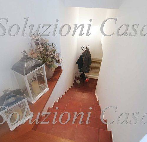 Appartamento a Gavi in Via Giuseppe Garibaldi 79 - Foto 2