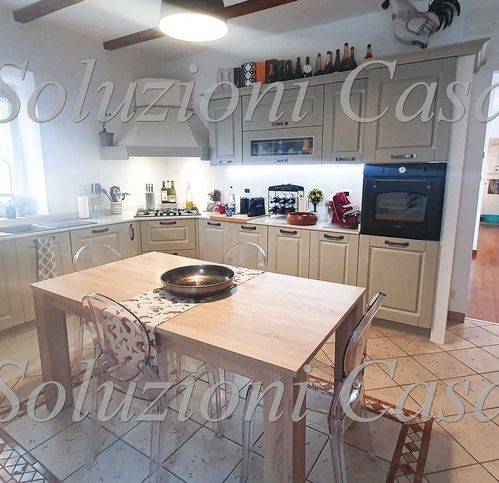 Appartamento a Gavi in Via Giuseppe Garibaldi 79 - Foto 3