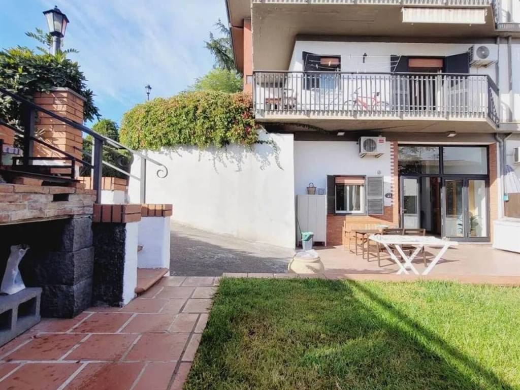 Villa a Mascalucia in Via G. Sciuti - Foto 2