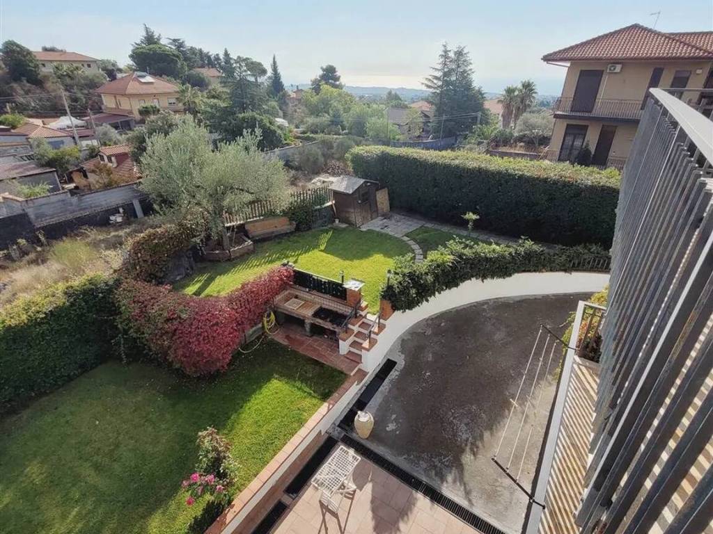 Villa a Mascalucia in Via G. Sciuti - Foto 3