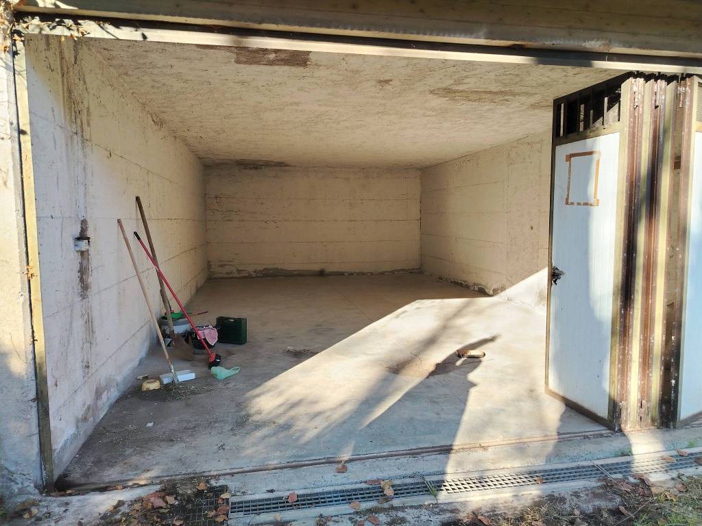 Box / garage a Lumezzane in Via Cesare Battisti - Foto 3