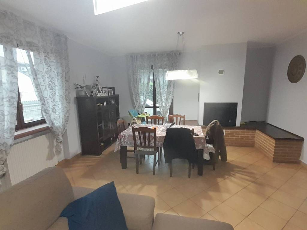 Villa a Castelletto di branduzzo in Via Sandro Casarini - Foto 5