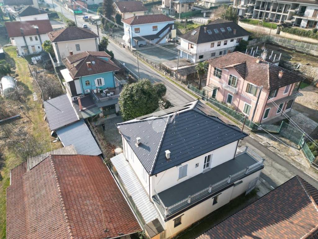 Villa a Envie in Via Provinciale Revello, 9 - Foto 5