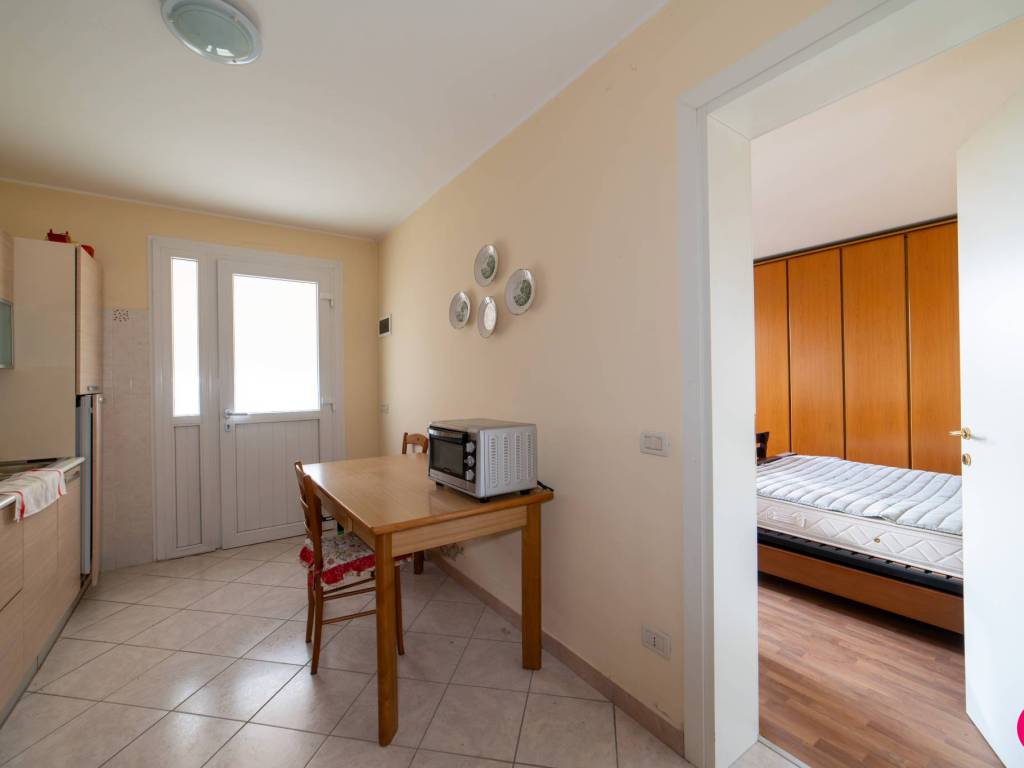Villa a Pordenone in Via Castelfranco Veneto - Foto 4