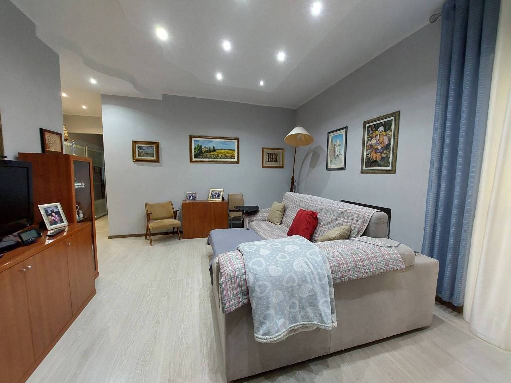 Appartamento a Bitritto in Via Robert Schuman, 7 - Foto 4