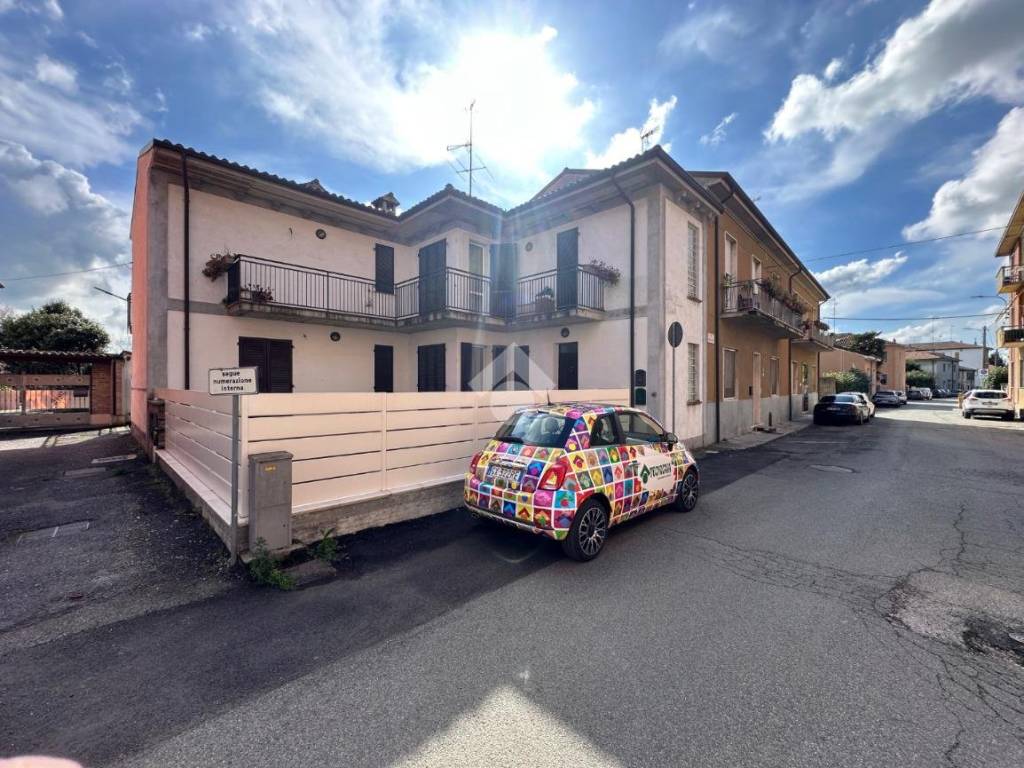 Appartamento a Voghera in Strada Mezzana, 46 - Foto 2