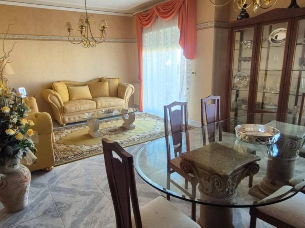 Appartamento a Pace del mela in Via Mario Saini - Foto 4