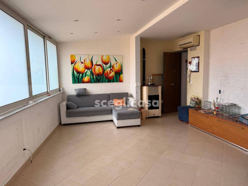 Appartamento a Carini in Via Roma - Foto 2