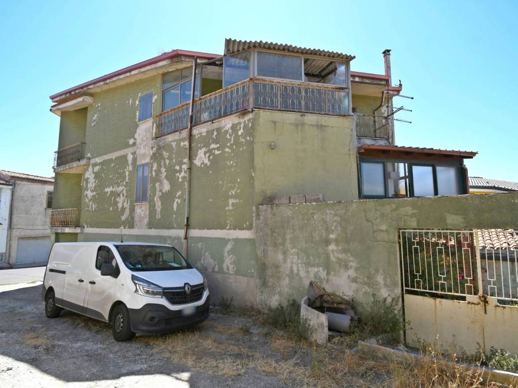 Villa a Macomer in Via Giacomo Leopardi - Foto 4