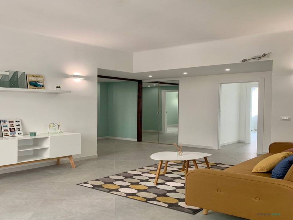 Appartamento a Genova in Via Pietro Paleocapa - Foto 2