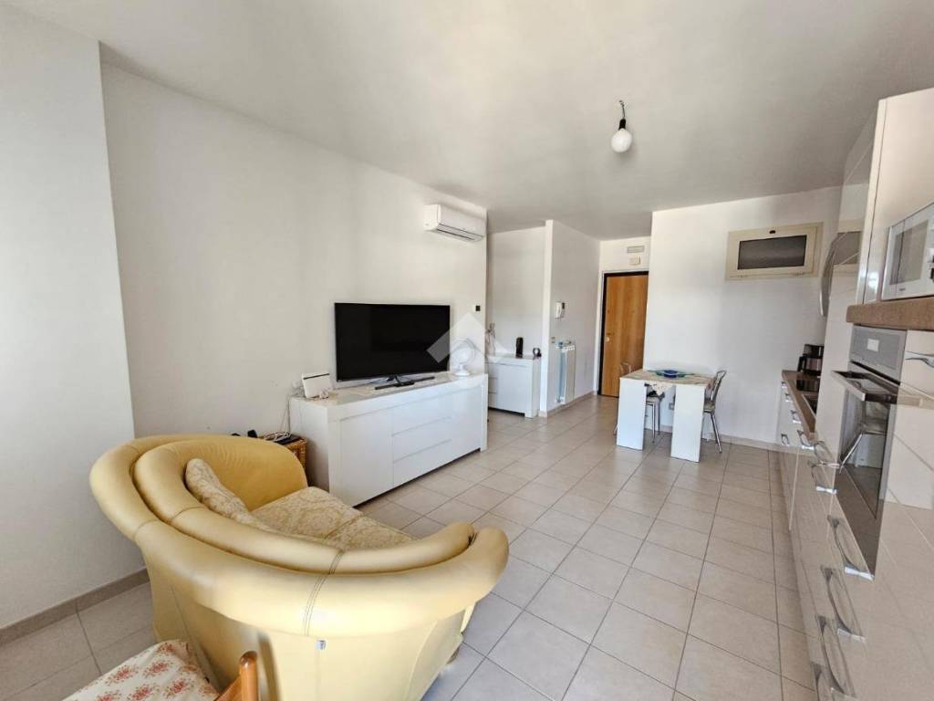 Appartamento a Foggia in Via Giuseppe Mandara, 90 - Foto 2