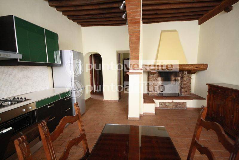 Appartamento a Lucca in Via S. Leonardo, , 55100 - Foto 3