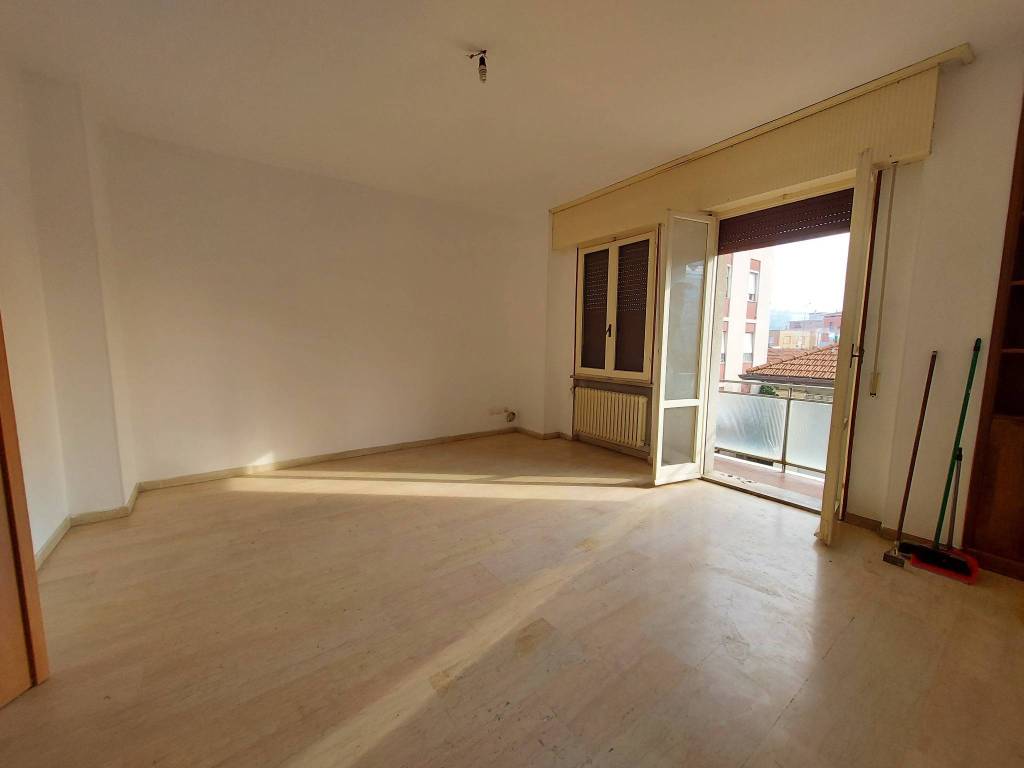 Appartamento a Pesaro in Viale Alessandro Manzoni - Foto 2