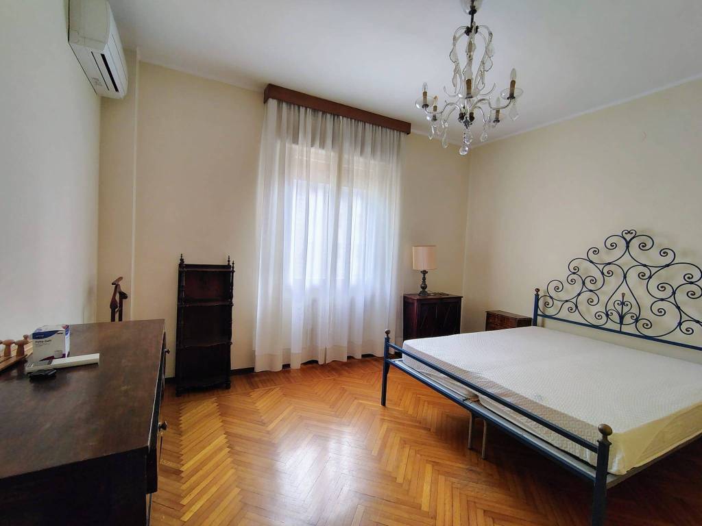 Appartamento a Reggio emilia in Viale Monte Grappa - Foto 5