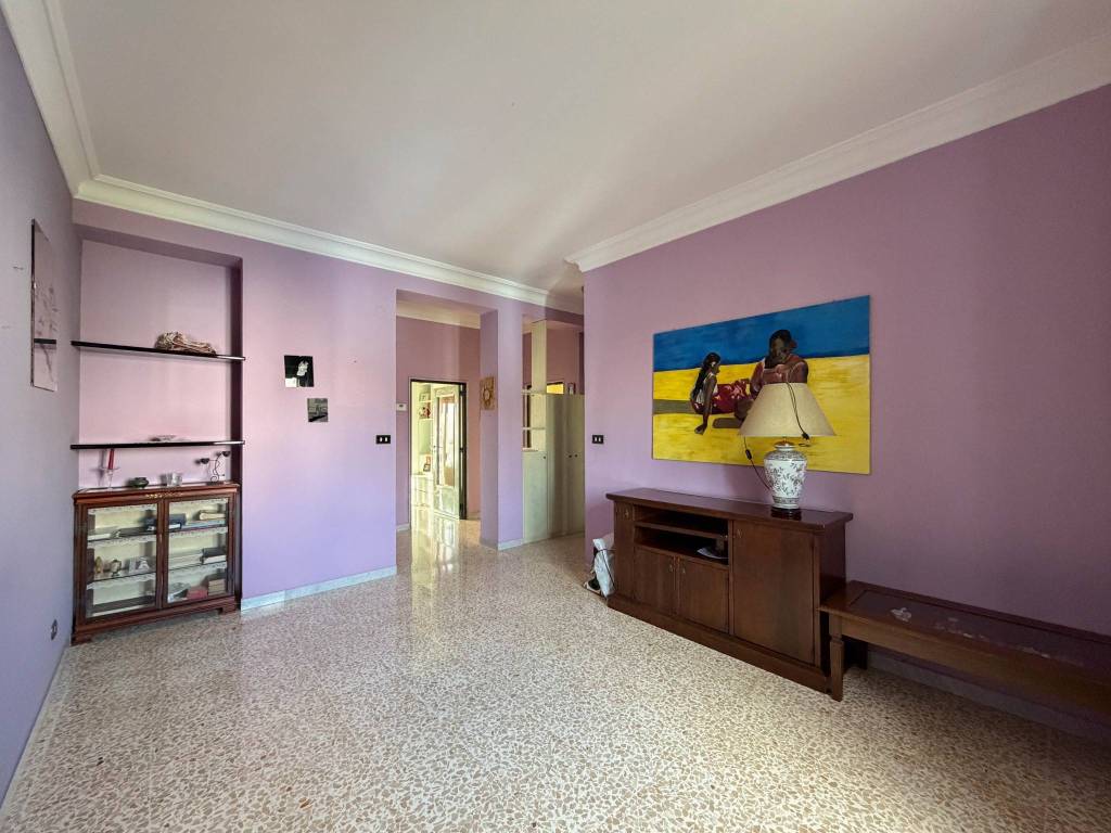 Appartamento a Putignano in Via Edmondo De Amicis, 19 - Foto 2